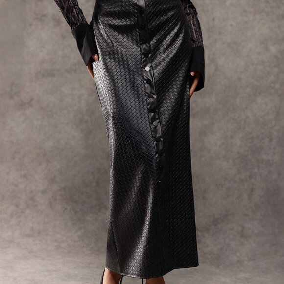 Black Elegant Women's PU Leather High Waist Slim Fit Pencil Skirt - Picture 4 of 5